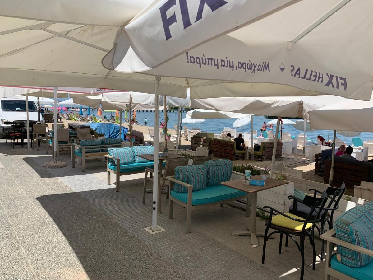 Apartment 30M From The Sea Солун Екстериор снимка